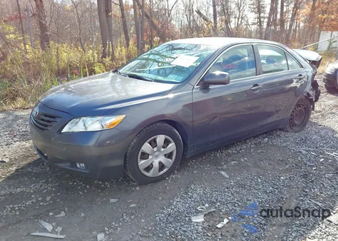 2009 Toyota Camry Le z USA, uszkodzony, nr VIN 4T1BE46K79U340547
